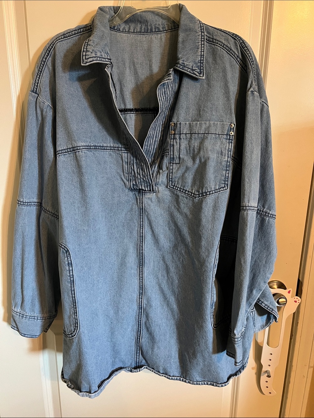 Source Unknown Light Blue Denim Tunic Pullover